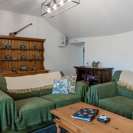 Teachin Milis Moineir